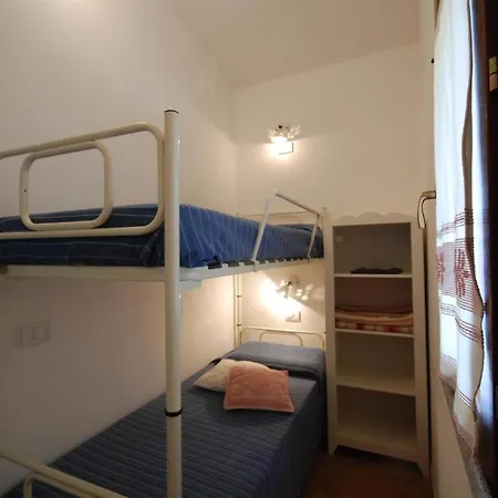 Ferienhaus In Mit Terrasse Und Meerblick - B55944 Holiday home Torre dei Corsari
